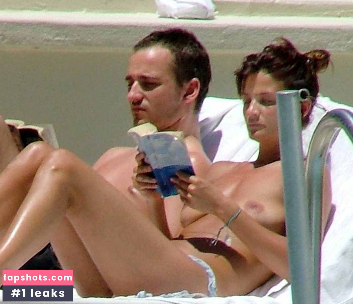 Helena Christensen gallery photo #152