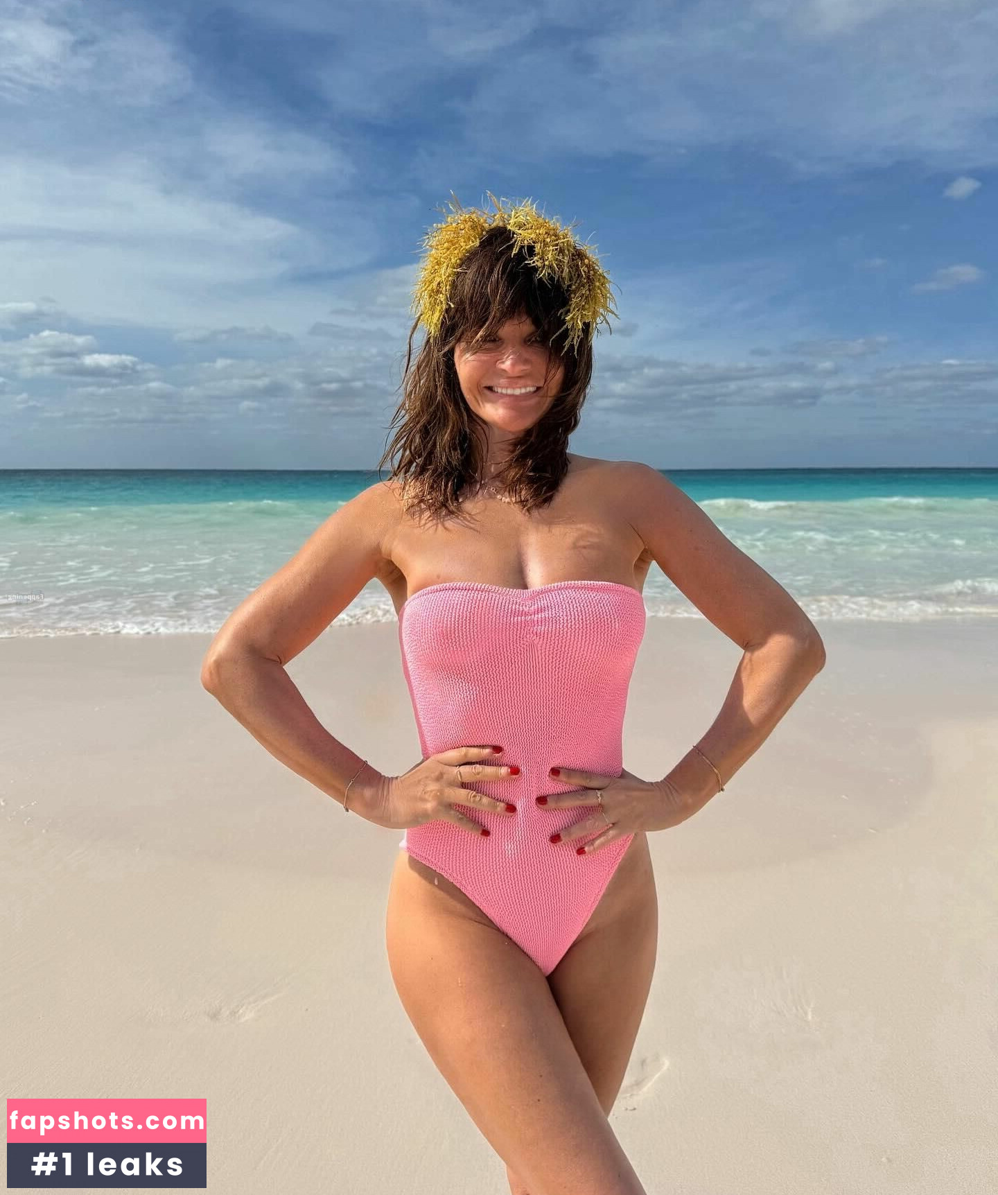 Helena Christensen gallery photo #5