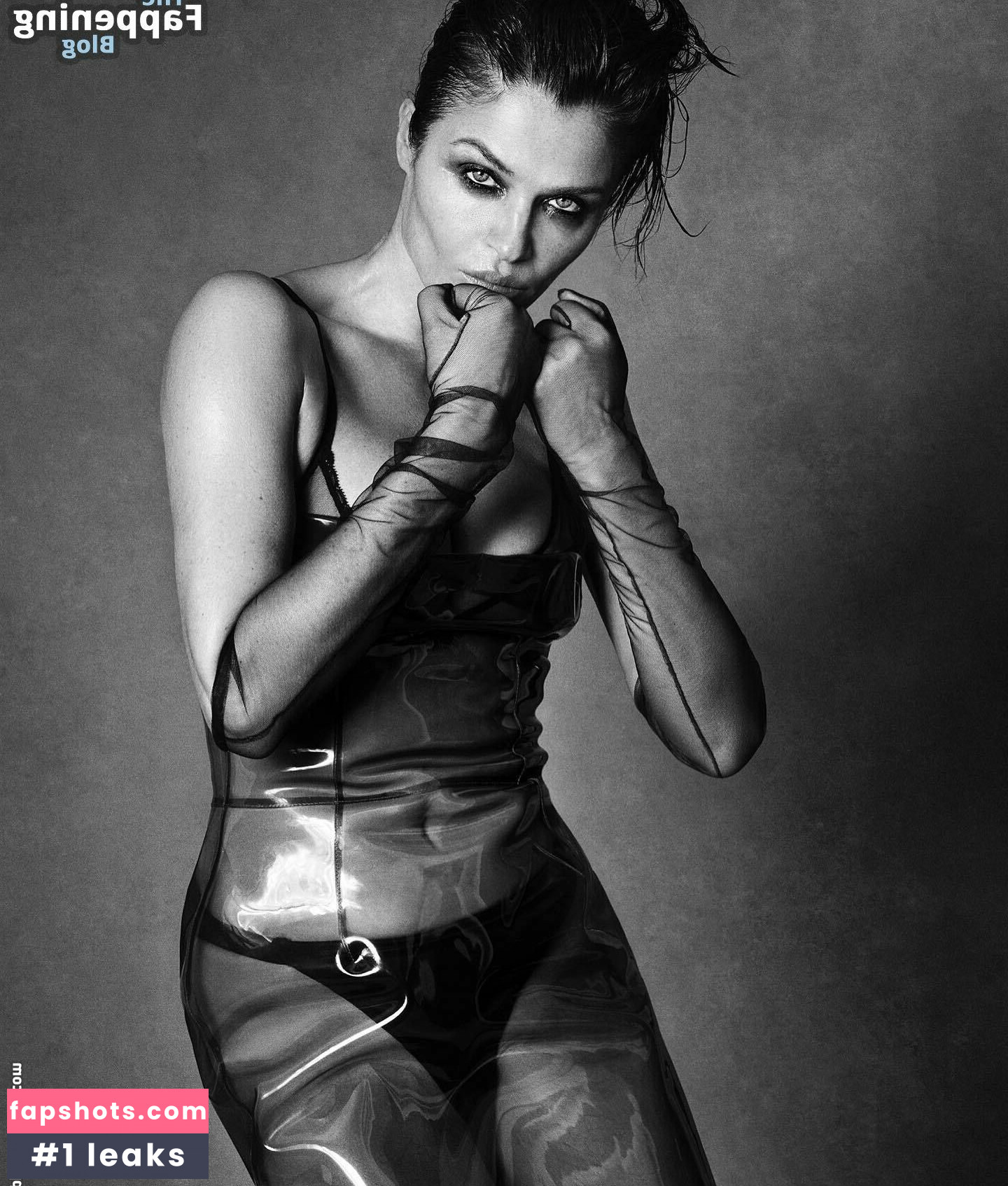 Helena Christensen gallery photo #48