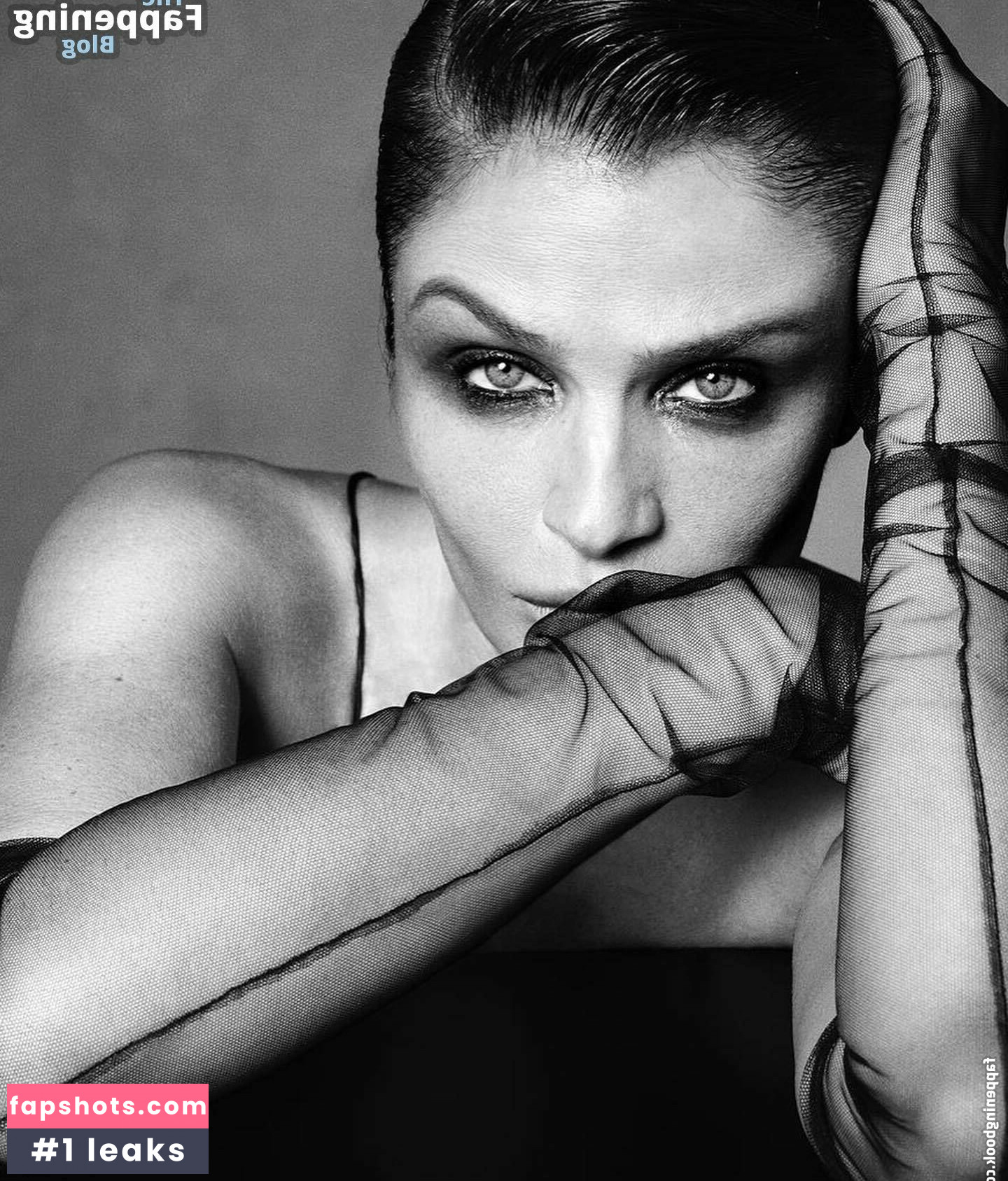 Helena Christensen gallery photo #51