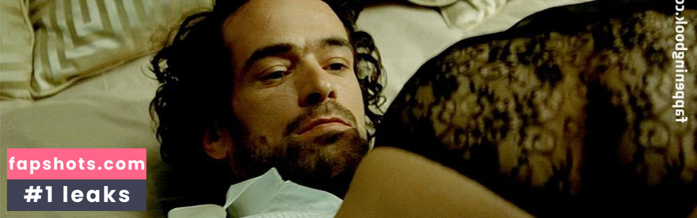 Héléna Noguerra gallery photo #30