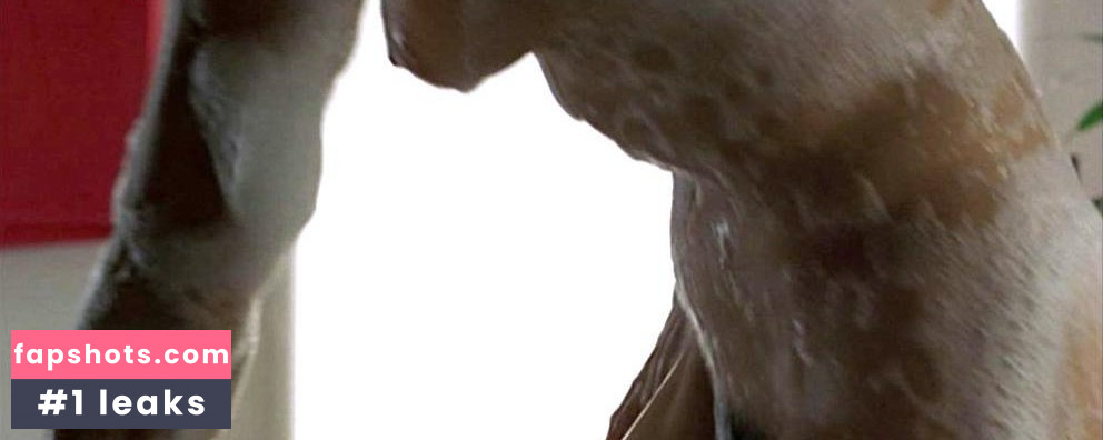 Héléna Noguerra gallery photo #37