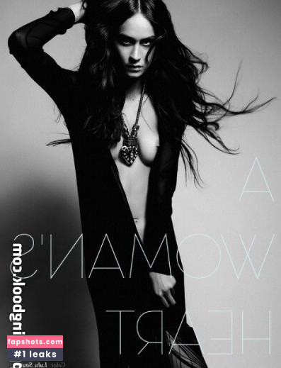 Helena Prestes gallery photo #7