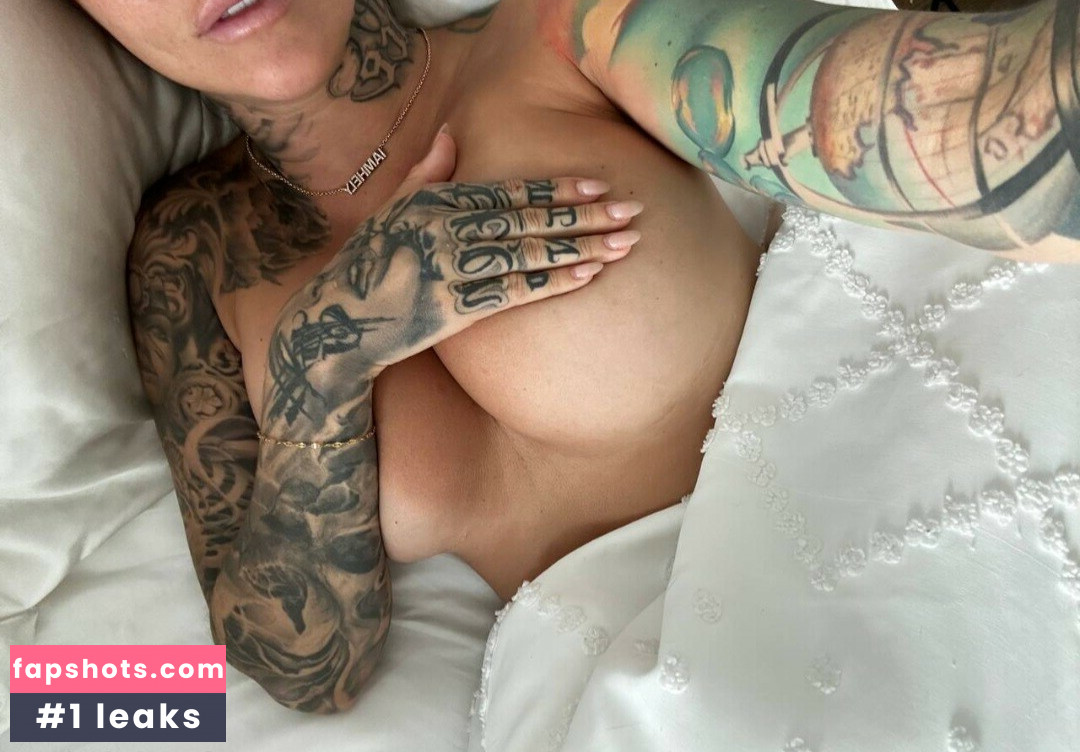 Helene Boudreau Iamhely Nude Leaks OnlyFans Photos #15 - LeakJerk