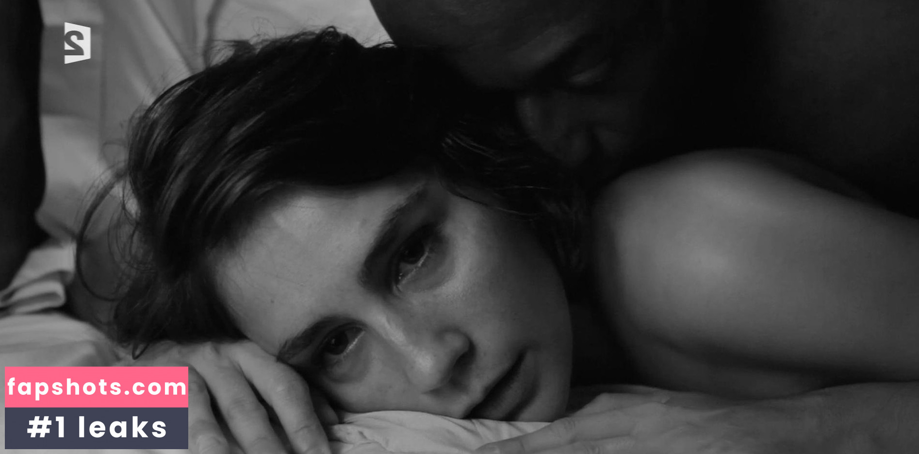 Hélène Viviès gallery photo #11