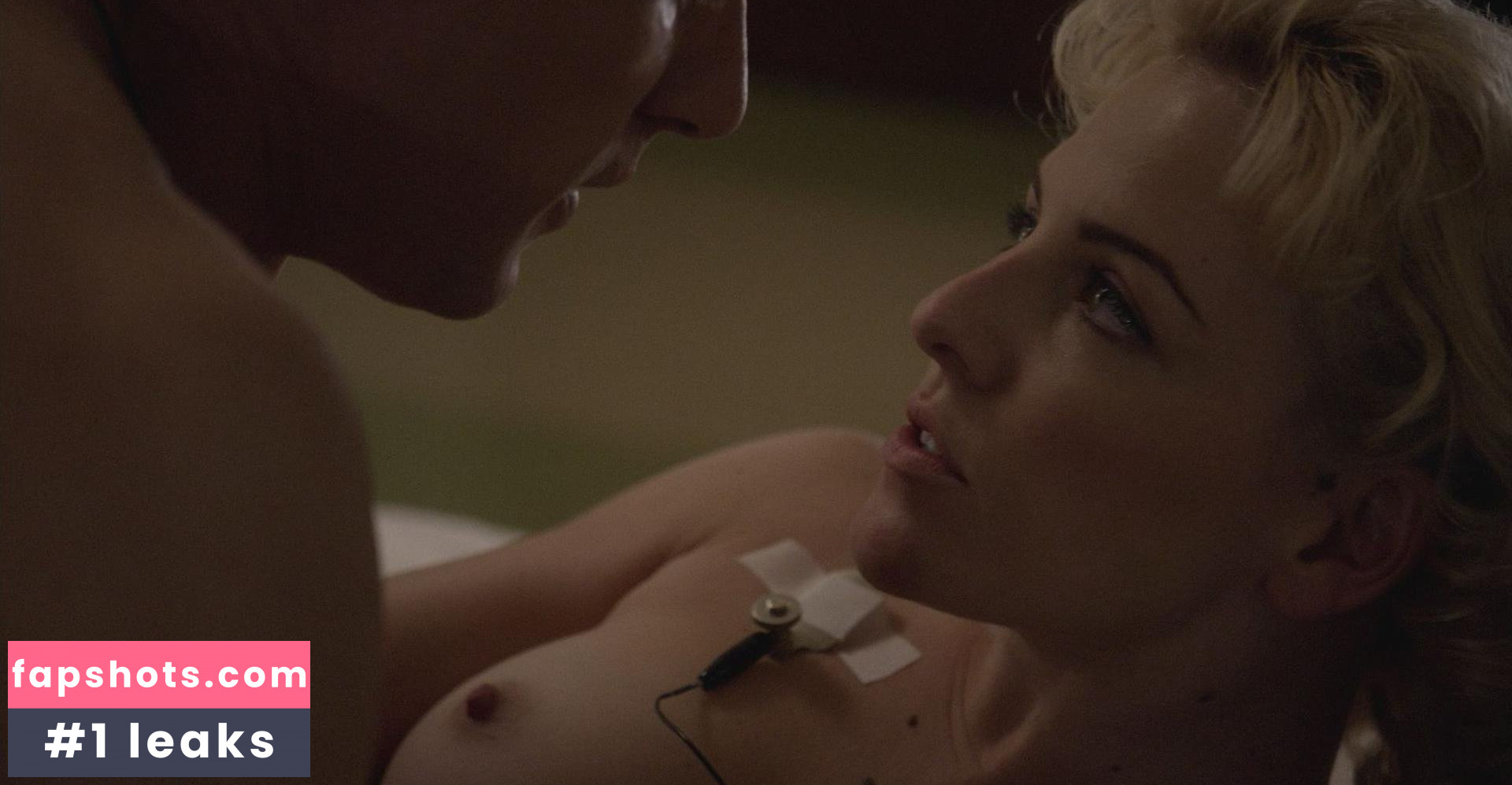 Heléne Yorke gallery photo #31