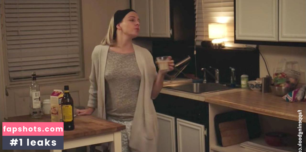 Heléne Yorke gallery photo #34