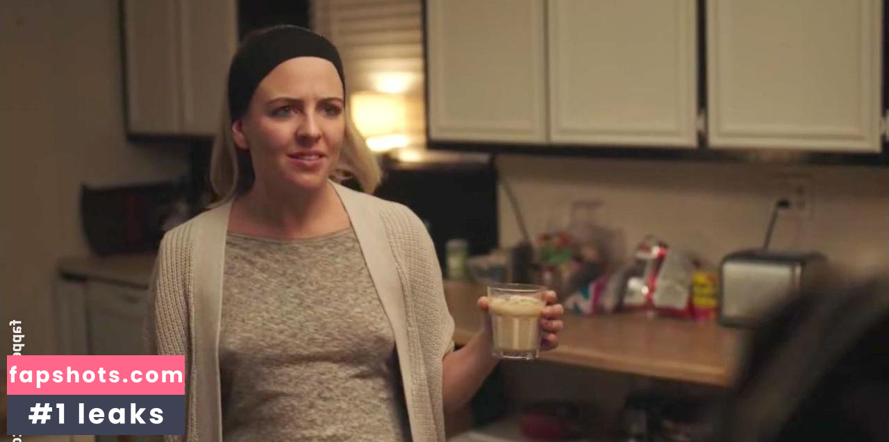 Heléne Yorke nude babe gallery