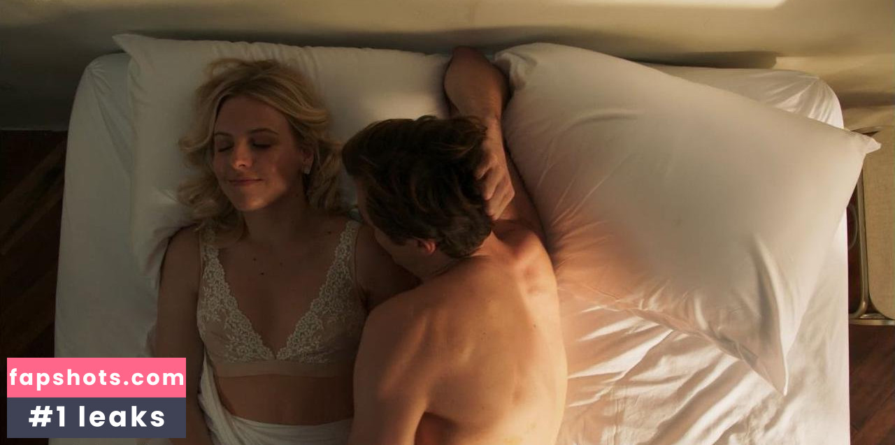 Heléne Yorke gallery photo #45