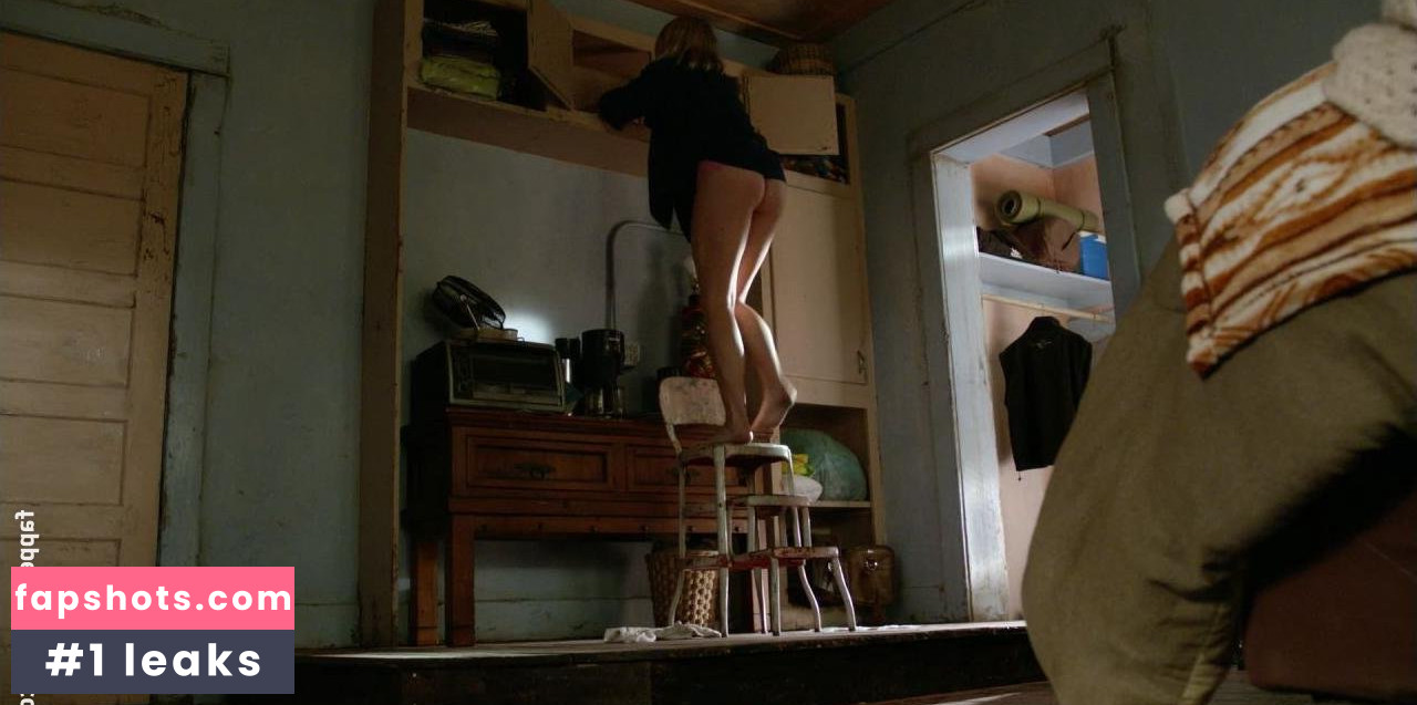 Heléne Yorke gallery photo #46