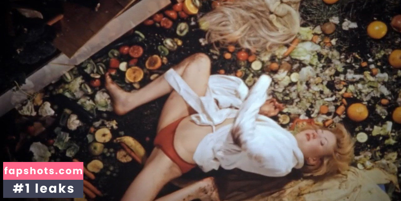 Helga Wretman gallery photo #3