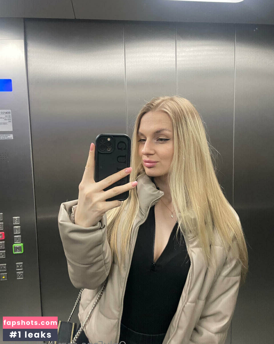 hell_lenaa gallery photo #5