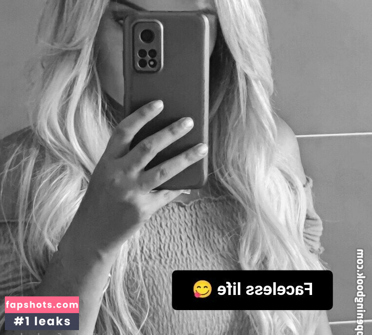 hellafunhehe Nude Leaks OnlyFans Photos #5 - Fapshots