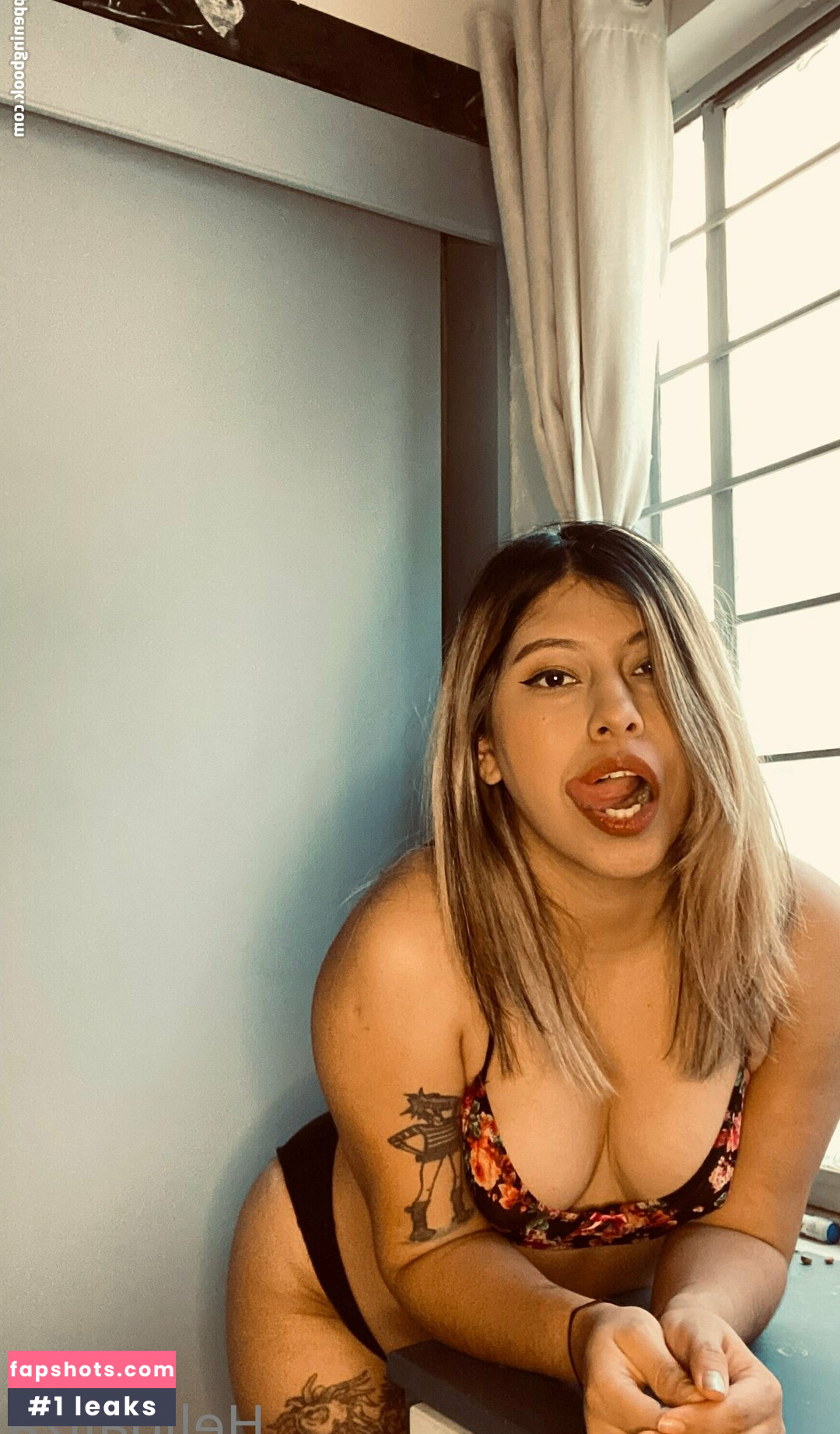 helloaliza gallery photo #20