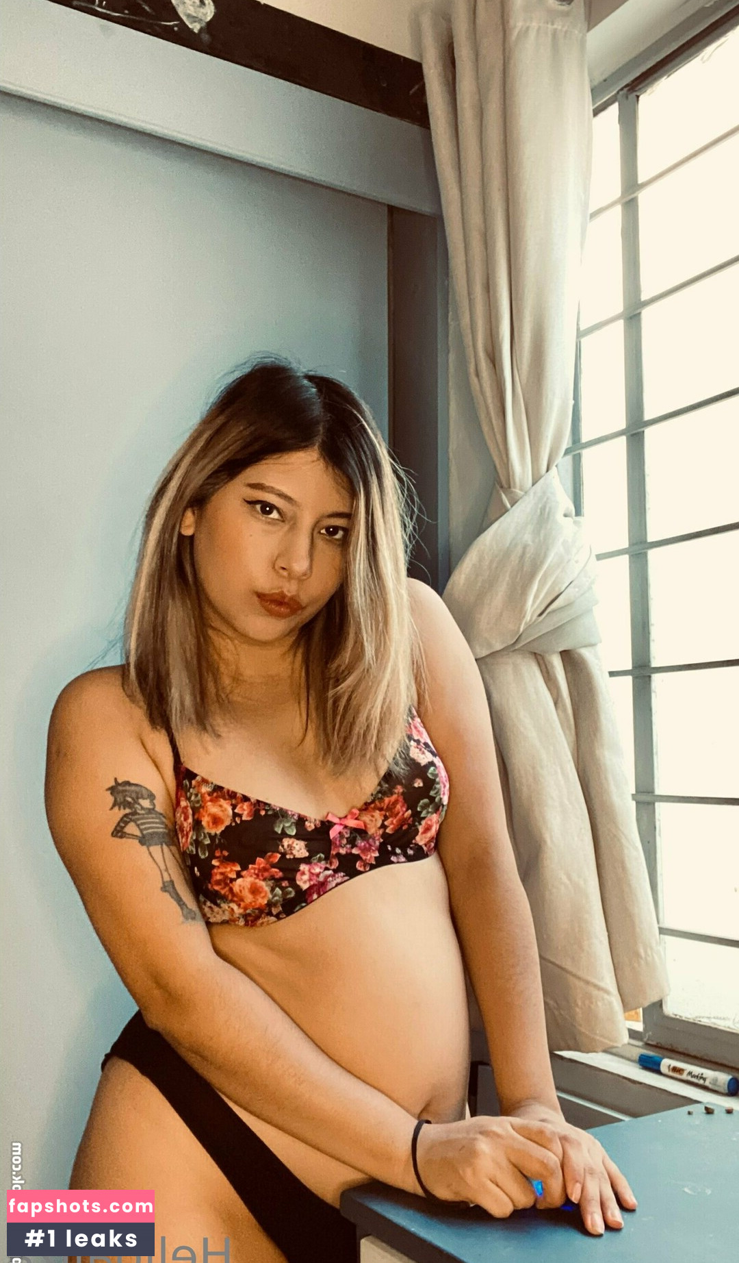 helloaliza gallery photo #22