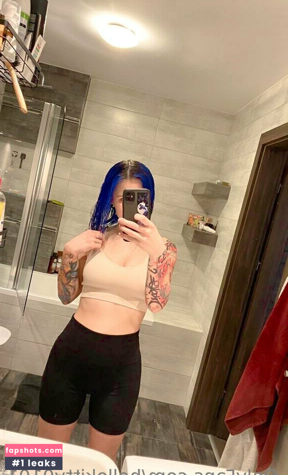 hellokitty0101 gallery photo #9