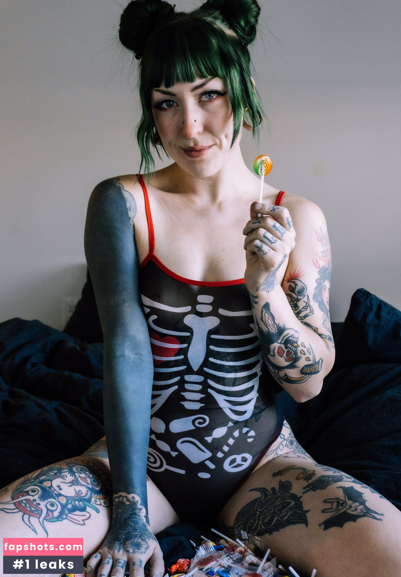 helloyelow Nude Leaks OnlyFans Photos #16 - LeakJerk