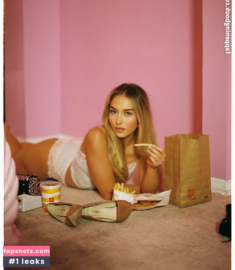 Heloise Hut gallery photo #135