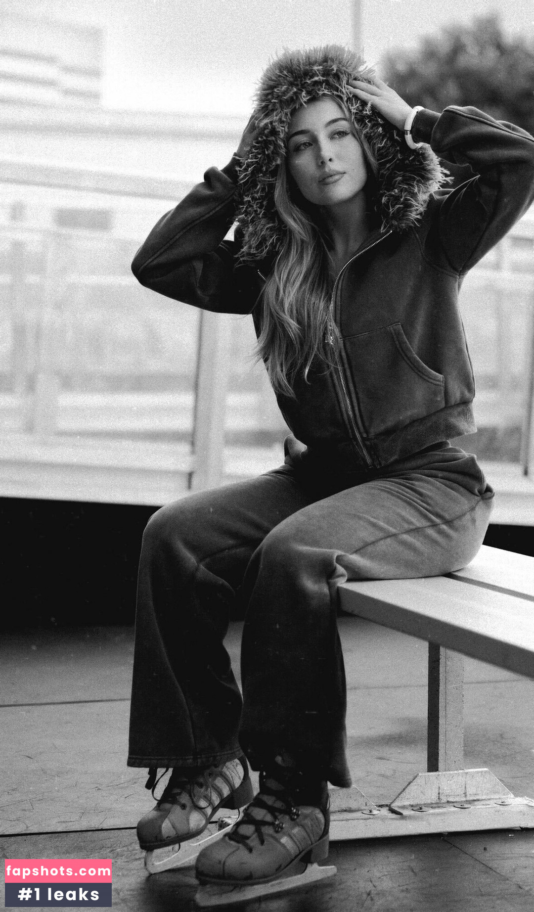 Heloise Hut gallery photo #6