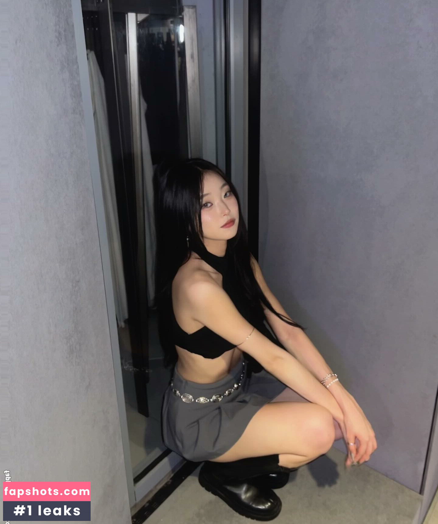 Hena Yang gallery photo #61