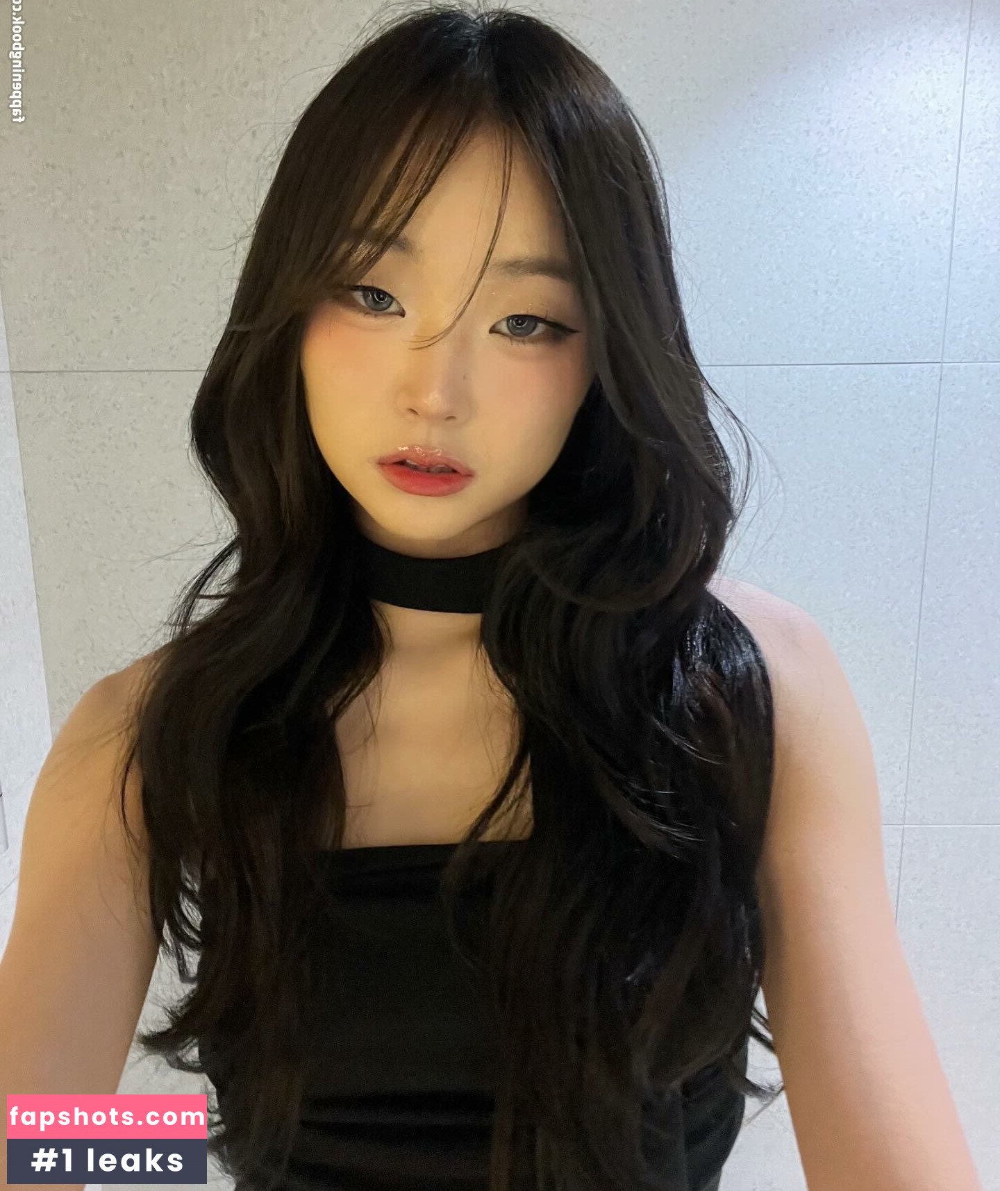 Hena Yang gallery photo #64