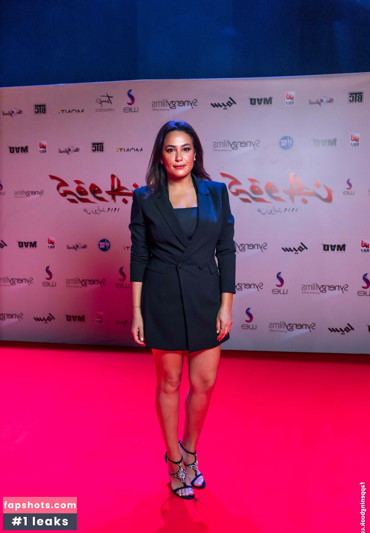 Hend Sabry nude babe gallery