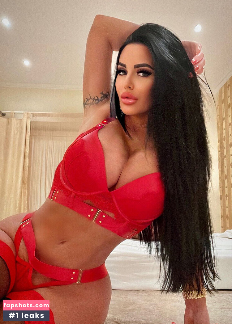 Heni Bauer gallery photo #6