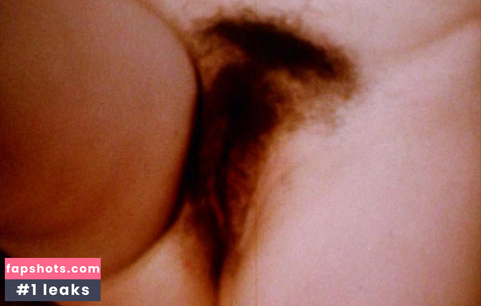 Henrietta Holm Nude Leaks OnlyFans Photos #4 - LeakJerk