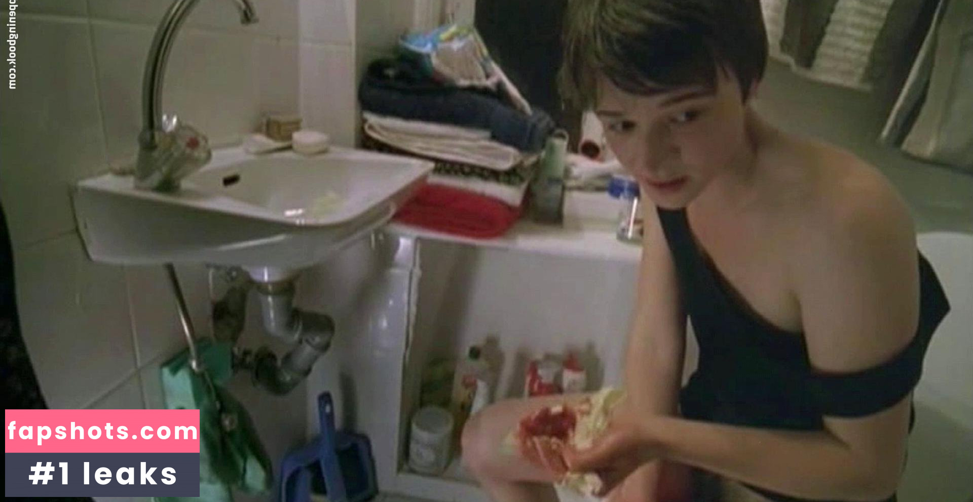 Henriette Heinze gallery photo #22