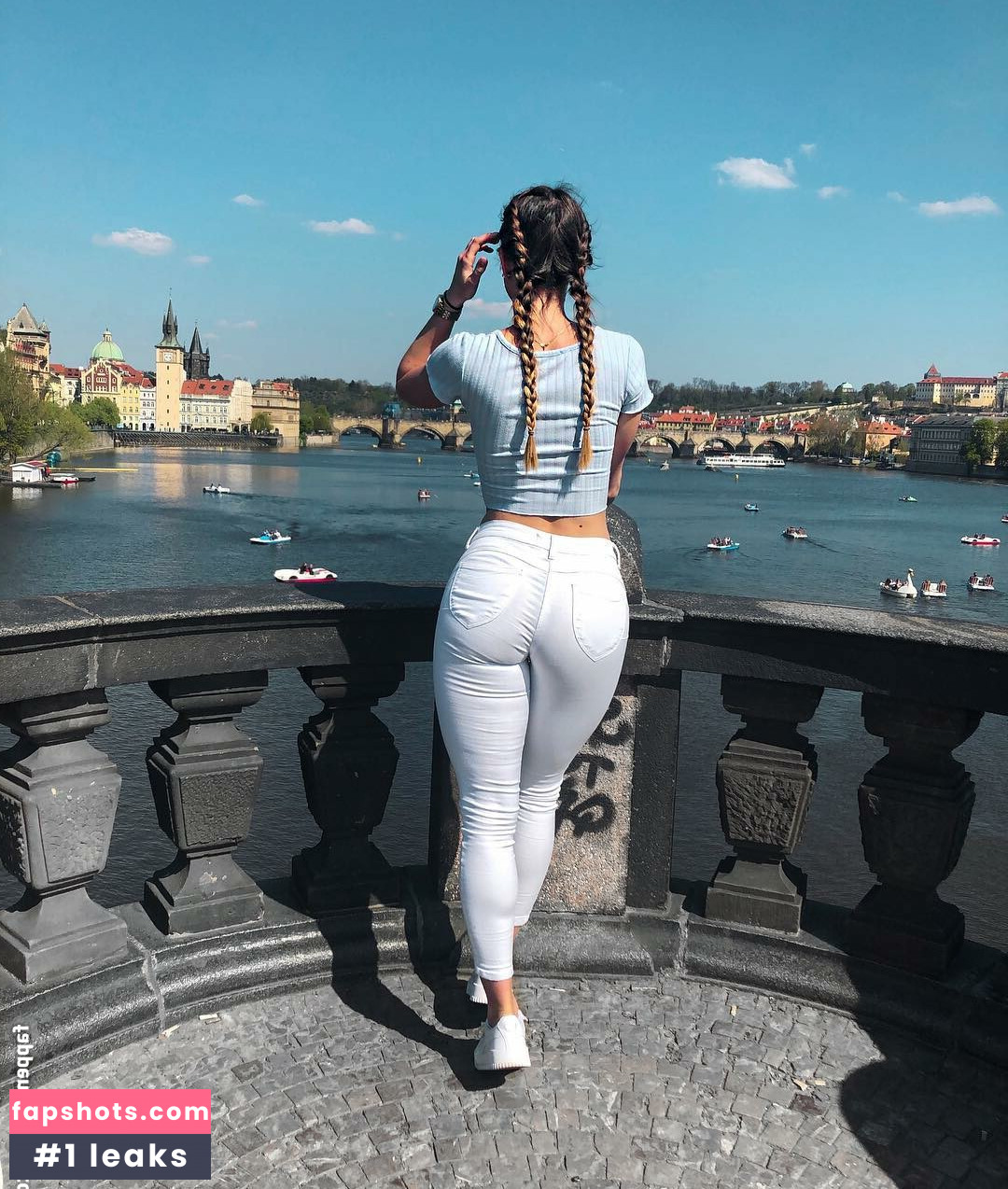 henrywi gallery photo #4