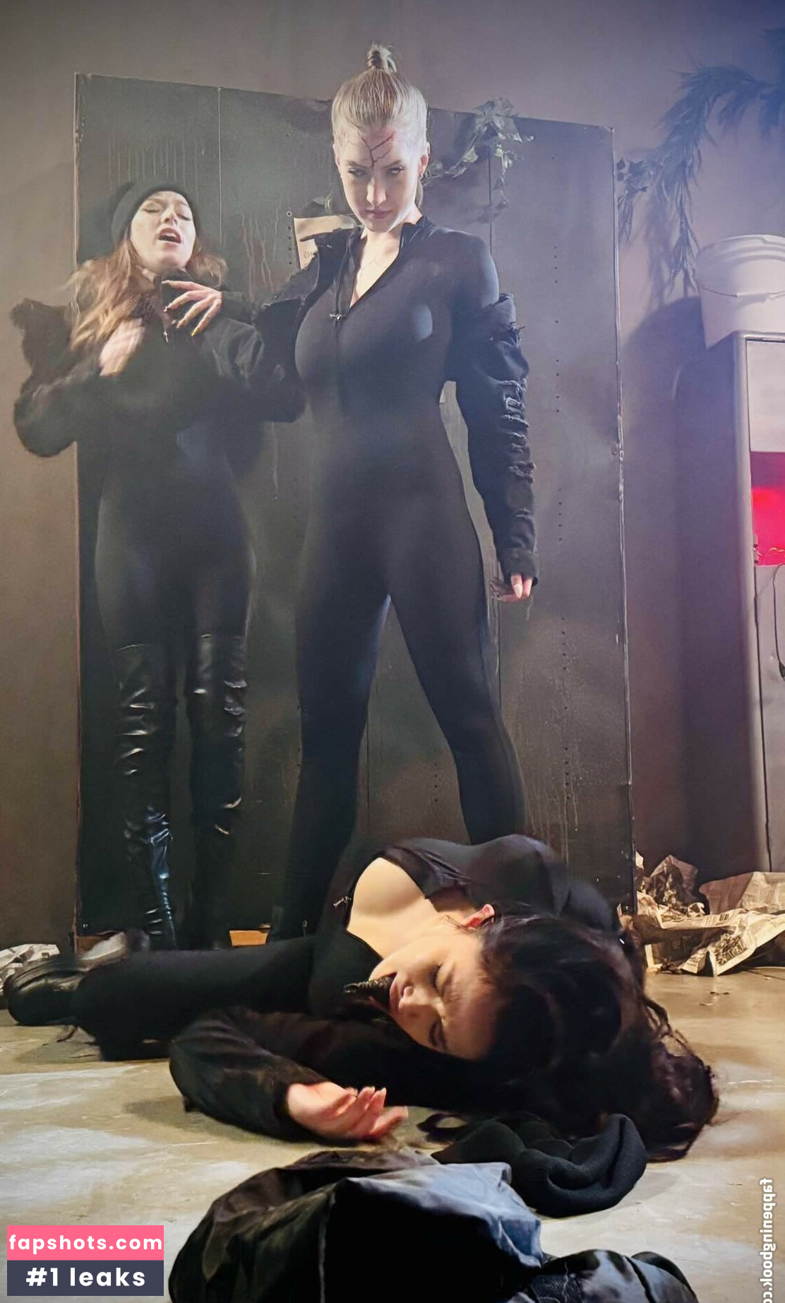 Hentaied gallery photo #87