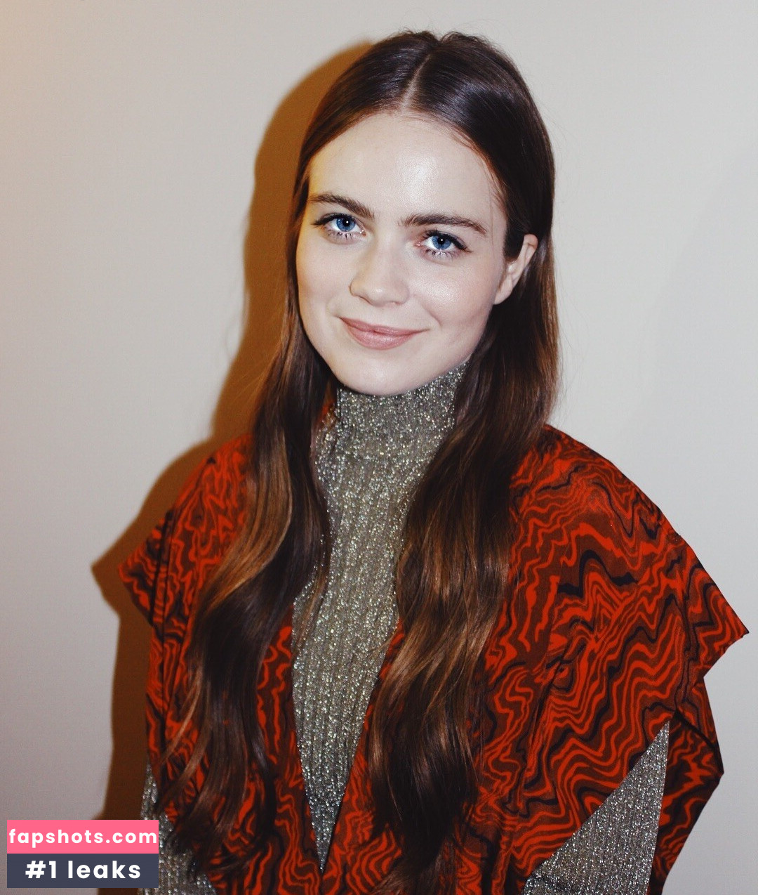 Hera Hilmar gallery photo #17