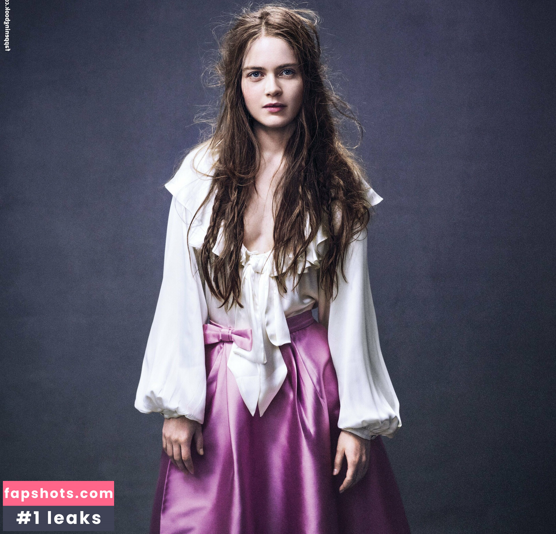 Hera Hilmar gallery photo #23