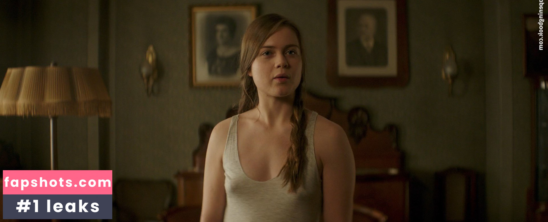 Hera Hilmar gallery photo #26