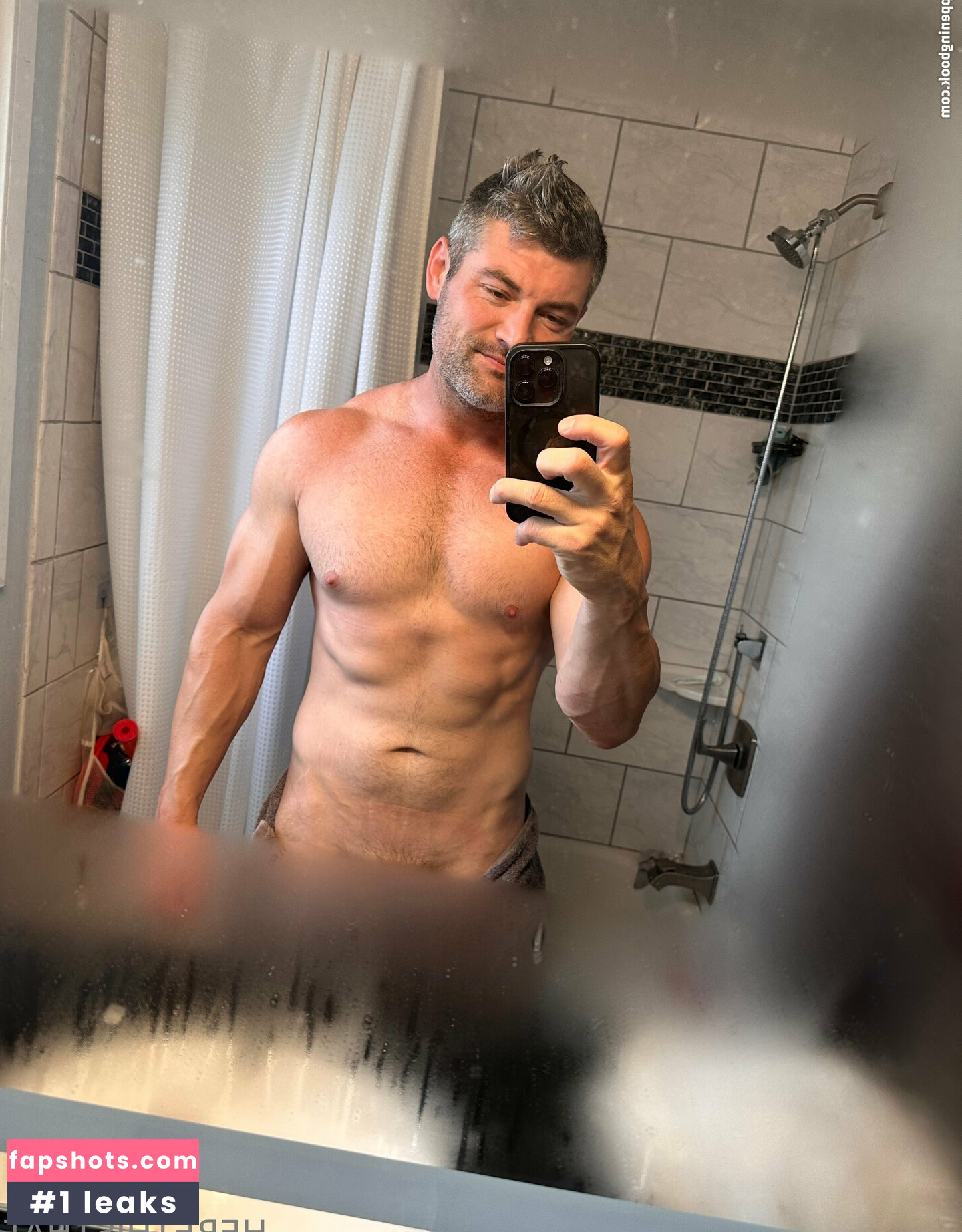 herethisthat gallery photo #2