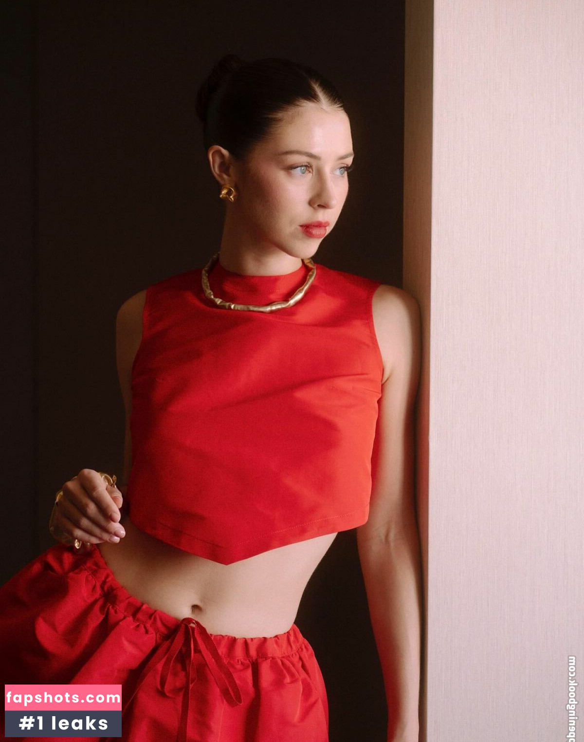 Hermione Corfield Nude Leaks OnlyFans Photos #16 - LeakJerk