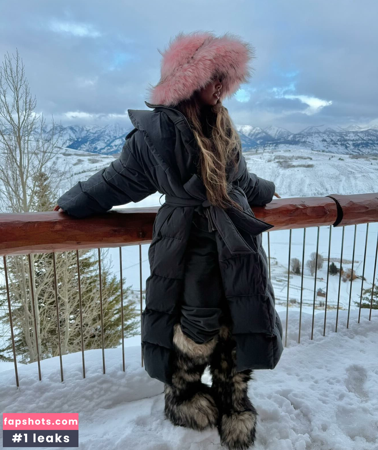 hermusicofficial gallery photo #11