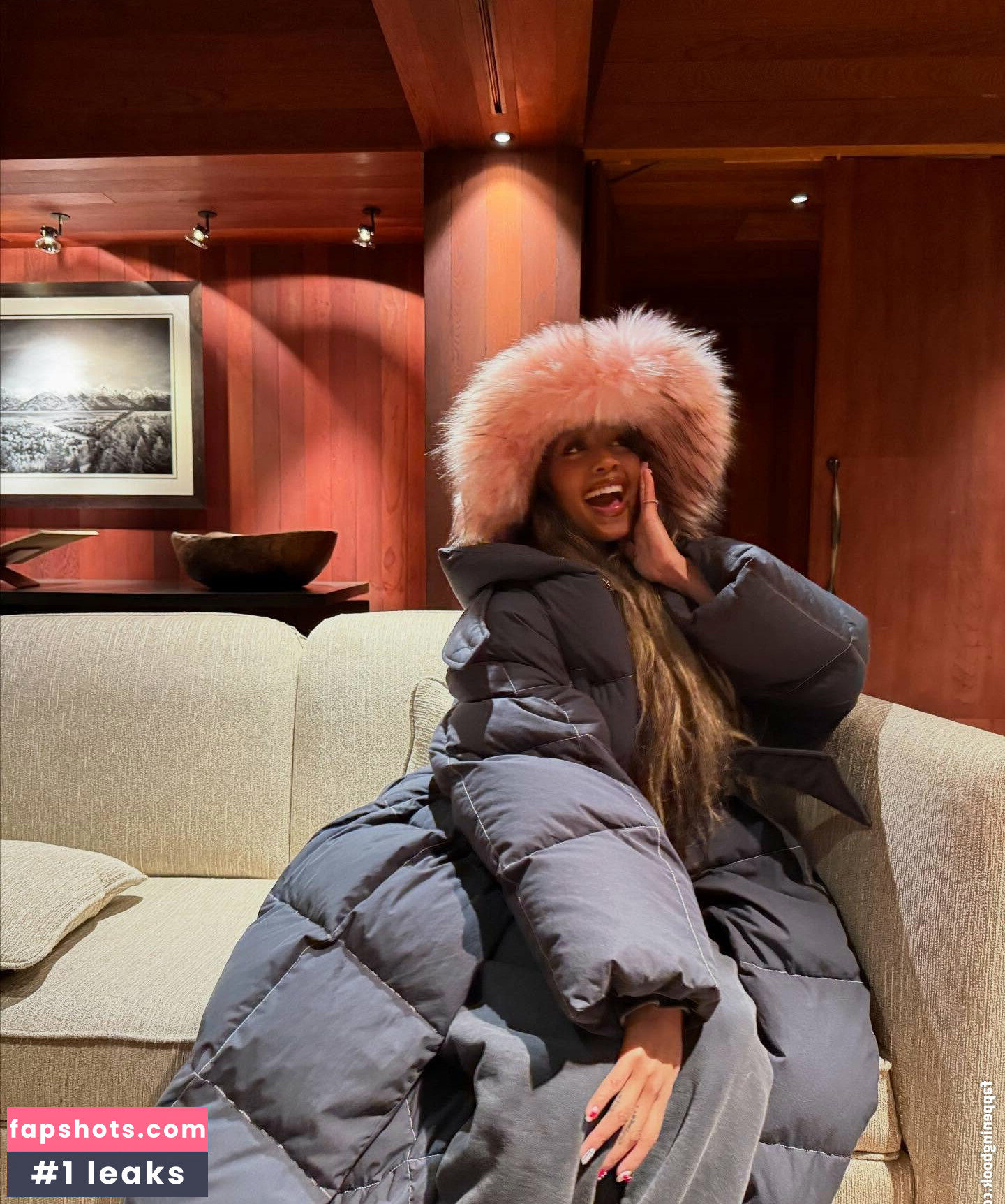 hermusicofficial gallery photo #15