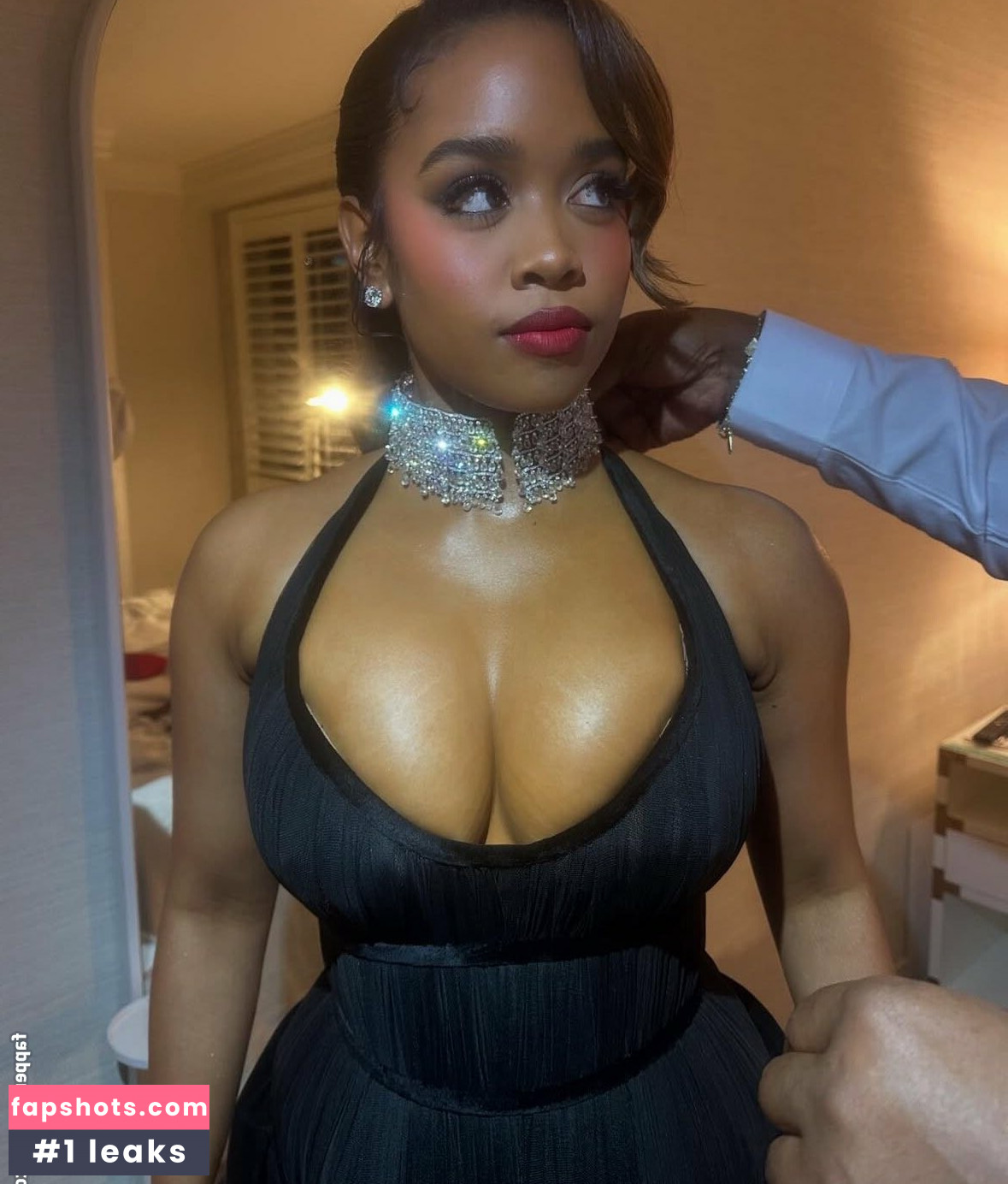 hermusicofficial gallery photo #3