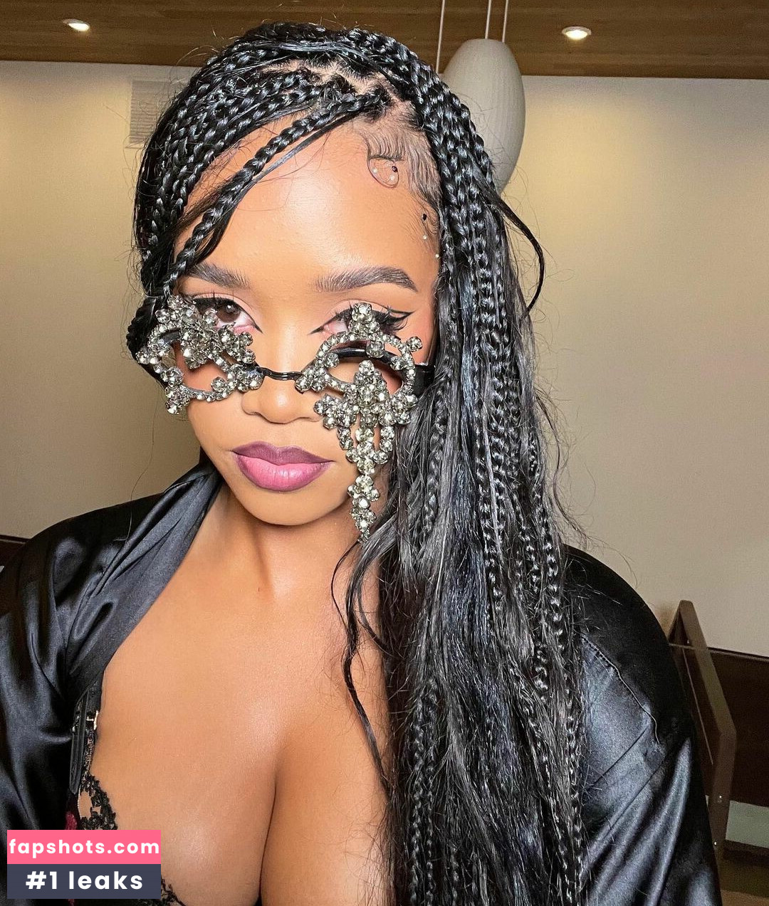 hermusicofficial gallery photo #25