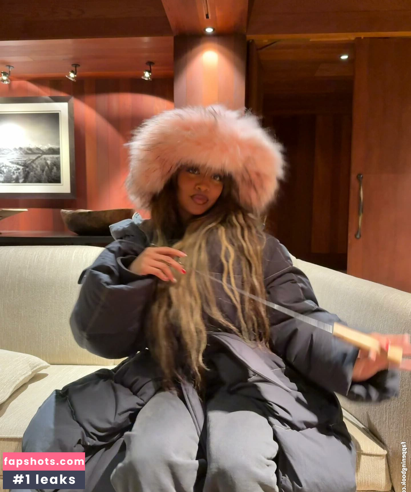 hermusicofficial gallery photo #10