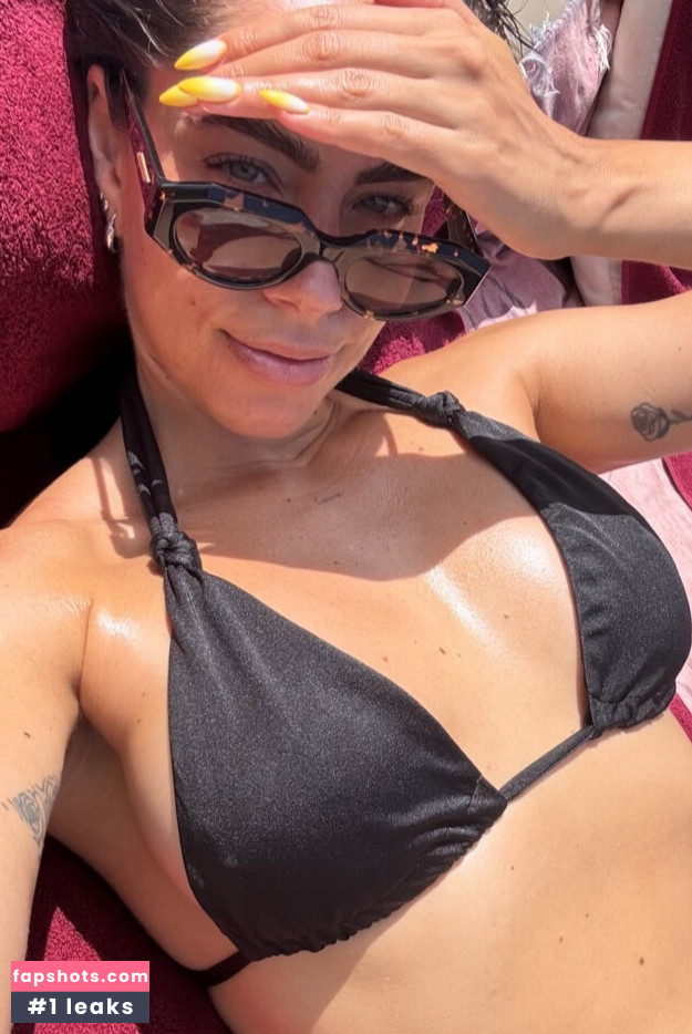 herstoryfeed nude babe gallery