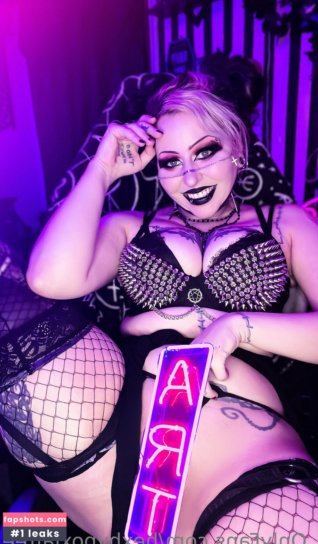 hexhypoxiafree Nude Leaks OnlyFans Photos #18 - LeakJerk