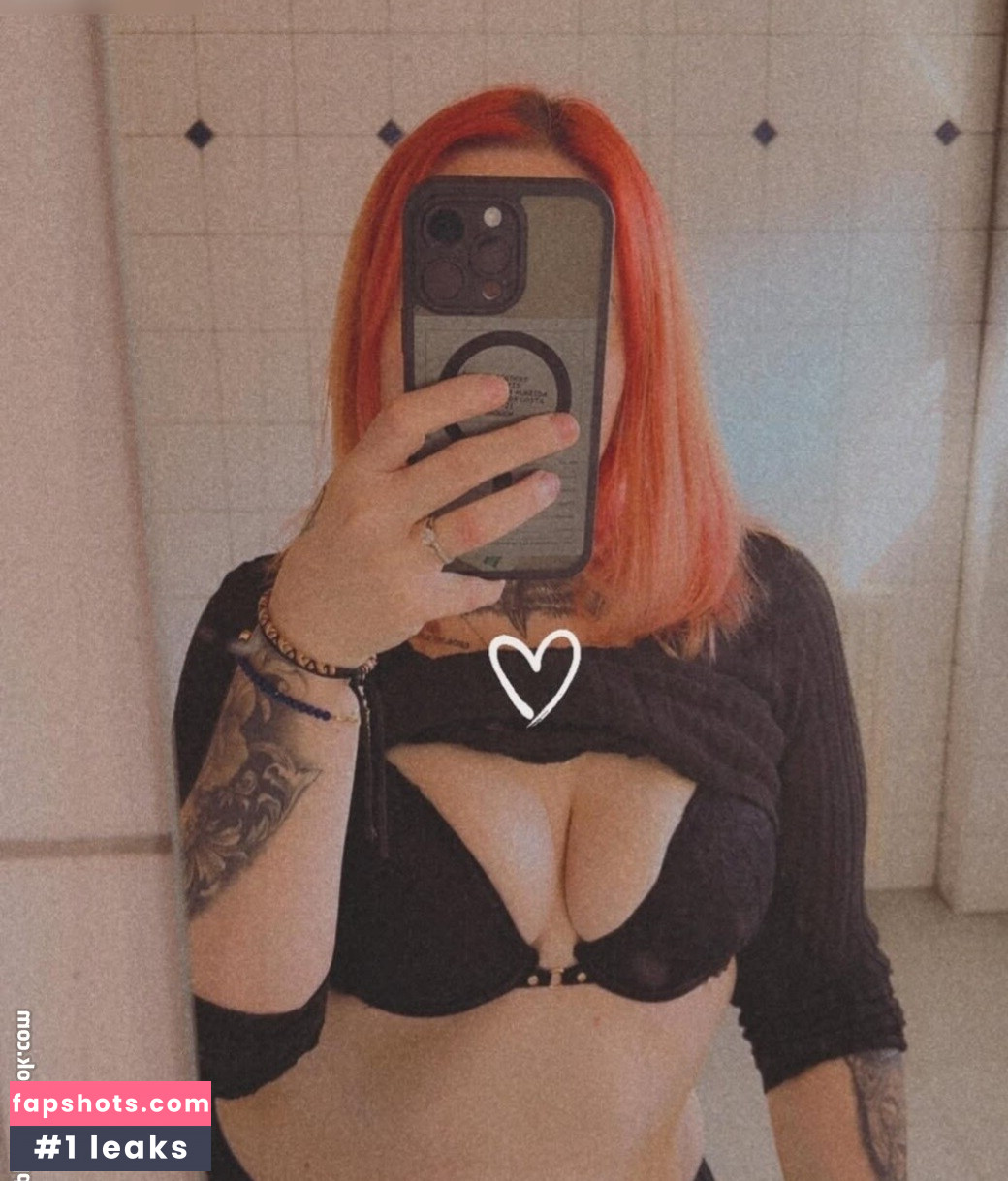 Hey nude babe gallery