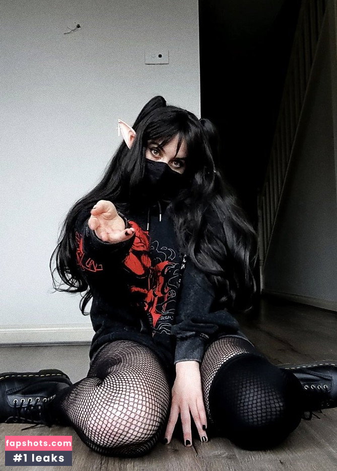 HeyImBee gallery photo #785