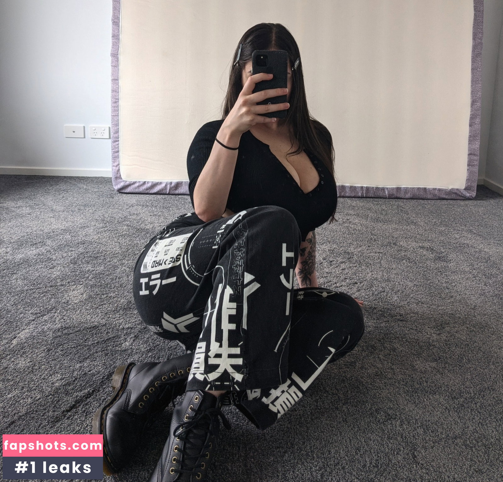 HeyImBee gallery photo #307