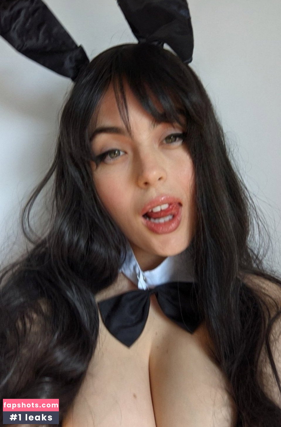 HeyImBee gallery photo #893