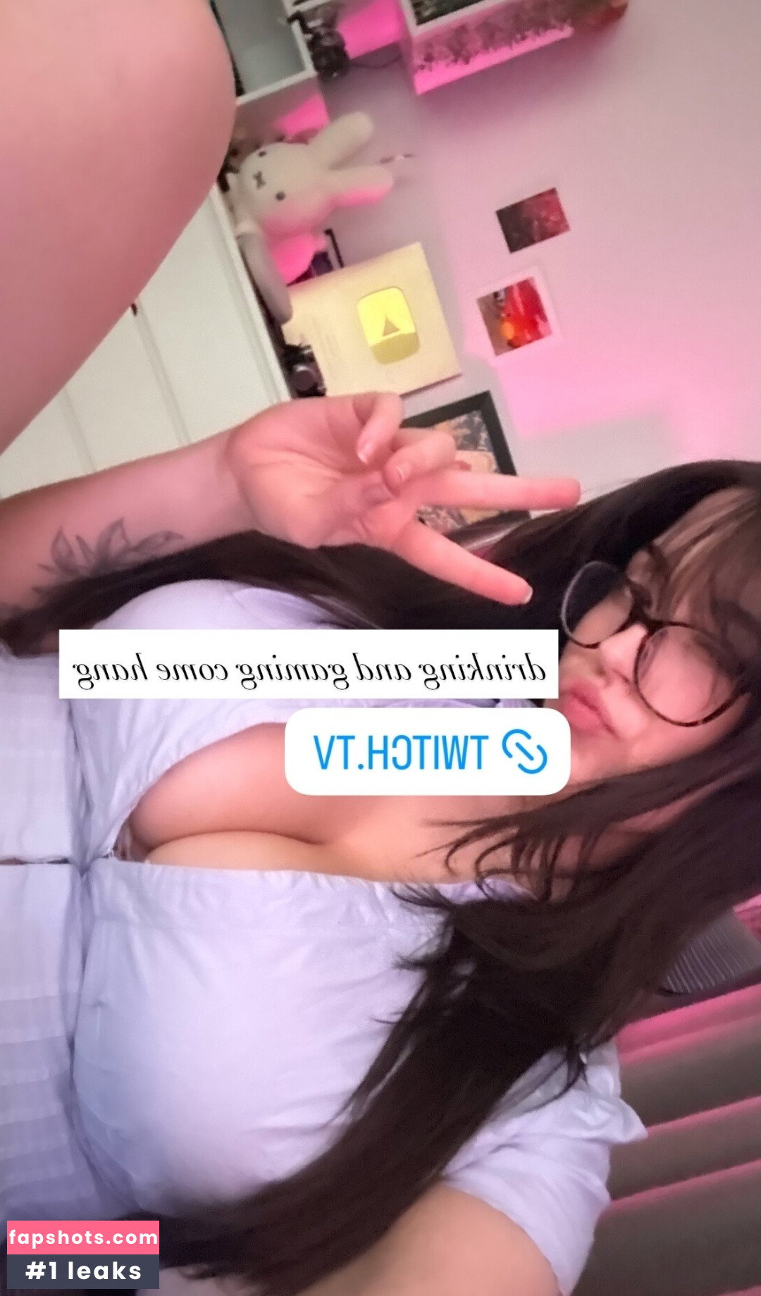 HeyImBee gallery photo #948