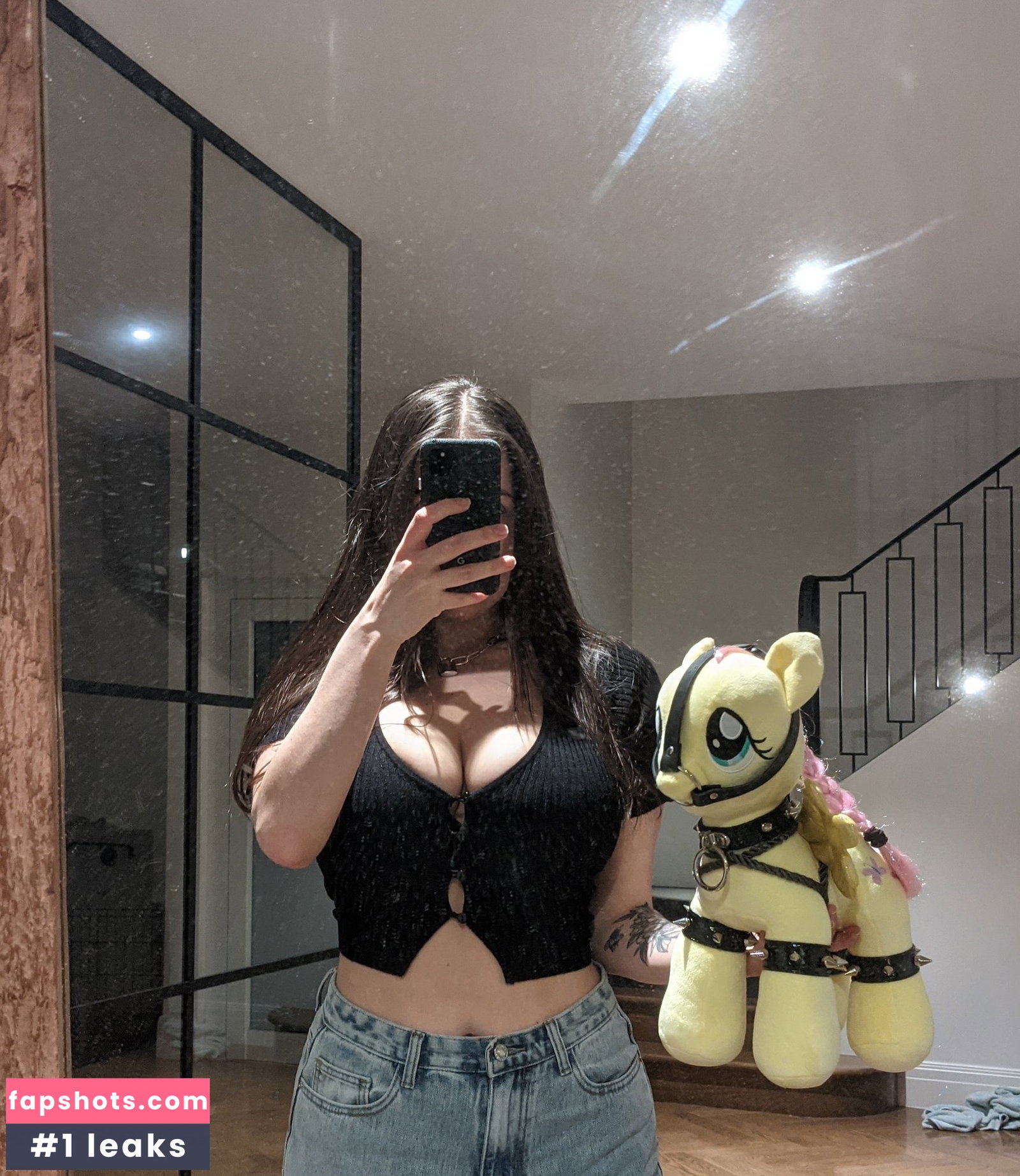 HeyImBee gallery photo #470