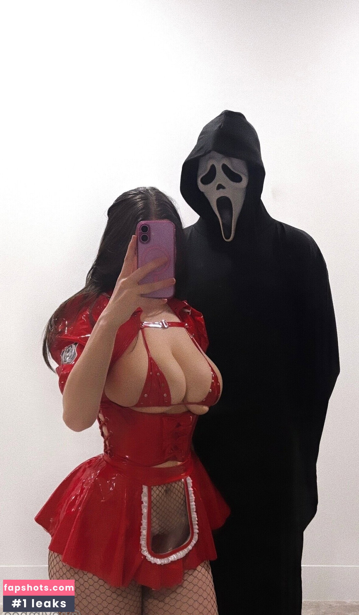 HeyImBee gallery photo #196